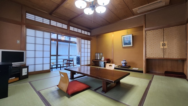 和室の愛犬ルーム《小型犬限定》(トイレ付)